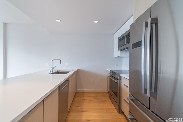 1001 Queen Street 2112, Honolulu, HI 96814