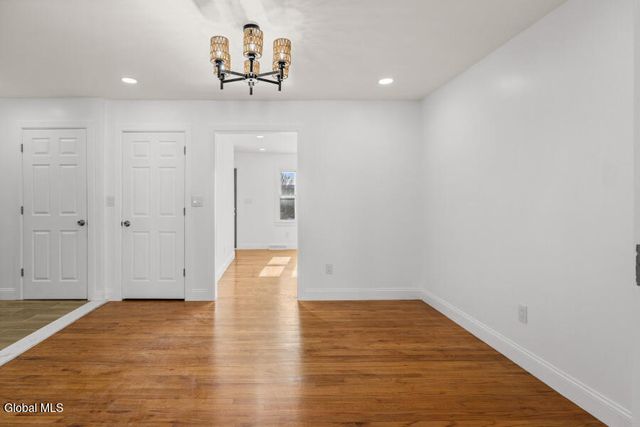 22 Verdi Boulevard, Colonie, NY 12110