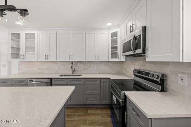 22 Verdi Boulevard, Colonie, NY 12110