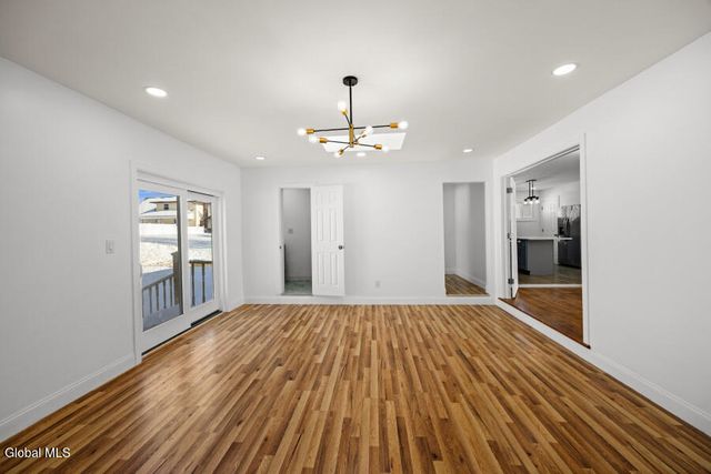 22 Verdi Boulevard, Colonie, NY 12110