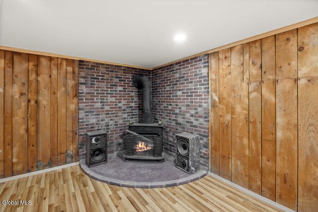 22 Verdi Boulevard, Colonie, NY 12110