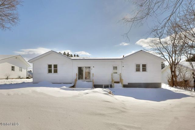 22 Verdi Boulevard, Colonie, NY 12110