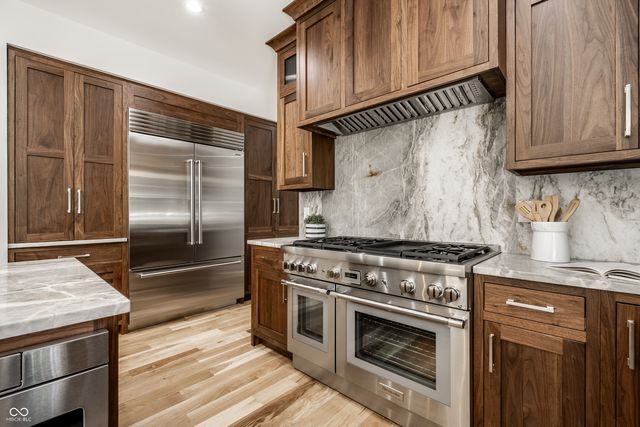 6201 Central Avenue, Indianapolis, IN 46220