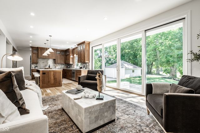 6201 Central Avenue, Indianapolis, IN 46220
