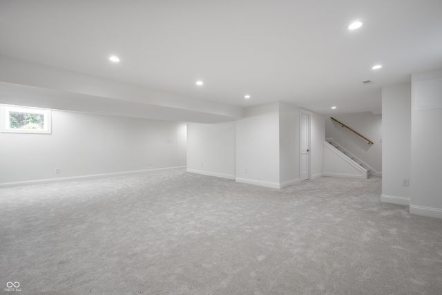 6201 Central Avenue, Indianapolis, IN 46220