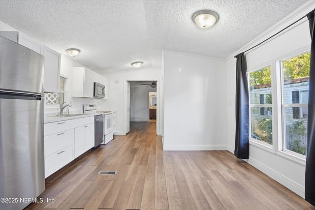 7616 PLUMWOOD Drive, Jacksonville, FL 32256