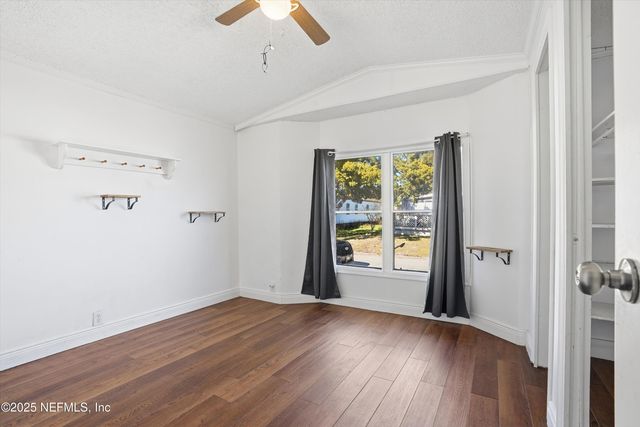 7616 PLUMWOOD Drive, Jacksonville, FL 32256