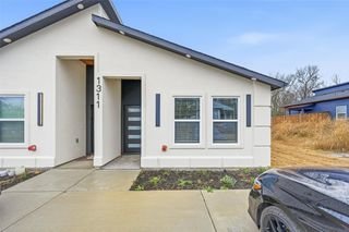 1311 Oneal Street B, Commerce, TX 75428