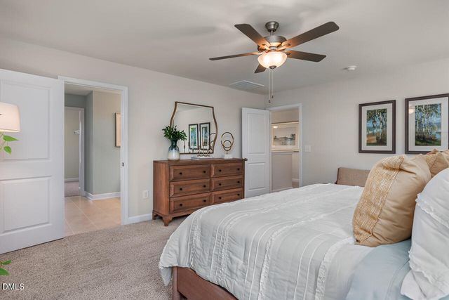 508 Crescent Wood Trail, Zebulon, NC 27597