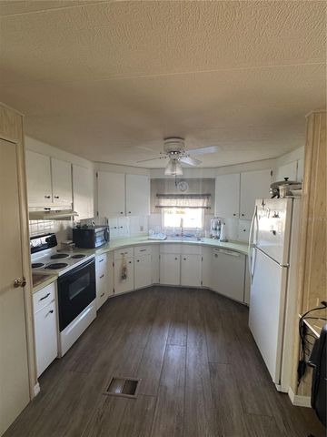 40 LAFITTE DRIVE, Nokomis, FL 34275