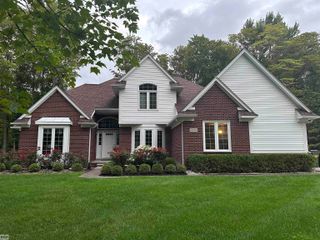 51658 Colonial Drive, Shelby Twp, MI 48316