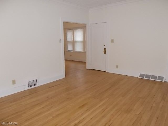 3642 Menlo Road, Shaker Heights, OH 44120