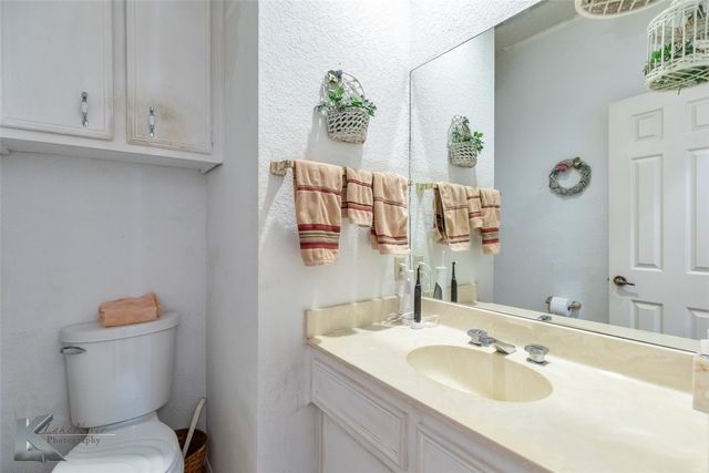 2509 Meadow Lake Drive, Abilene, TX 79606