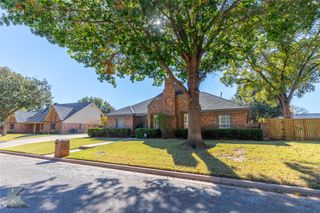 2509 Meadow Lake Drive, Abilene, TX 79606