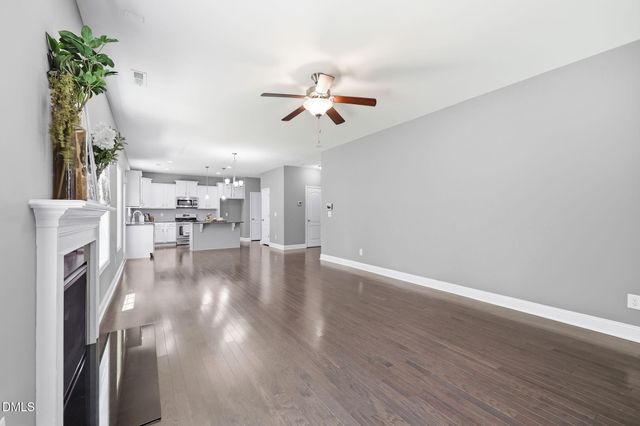 3401 Grosbeak Way, Raleigh, NC 27616