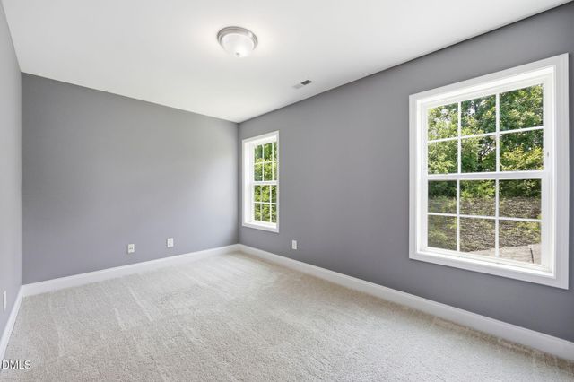 3401 Grosbeak Way, Raleigh, NC 27616