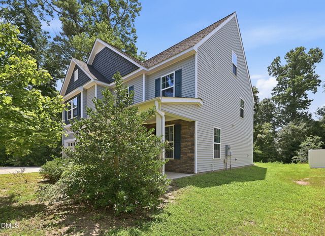 3401 Grosbeak Way, Raleigh, NC 27616