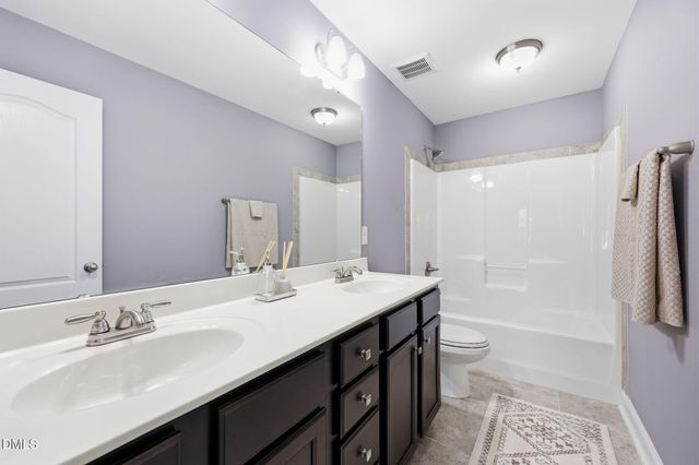 3401 Grosbeak Way, Raleigh, NC 27616