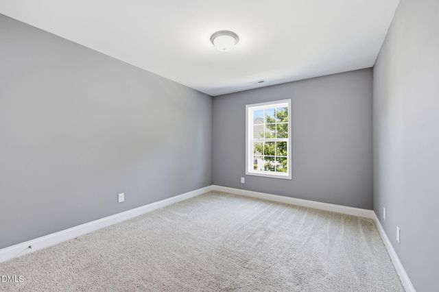 3401 Grosbeak Way, Raleigh, NC 27616