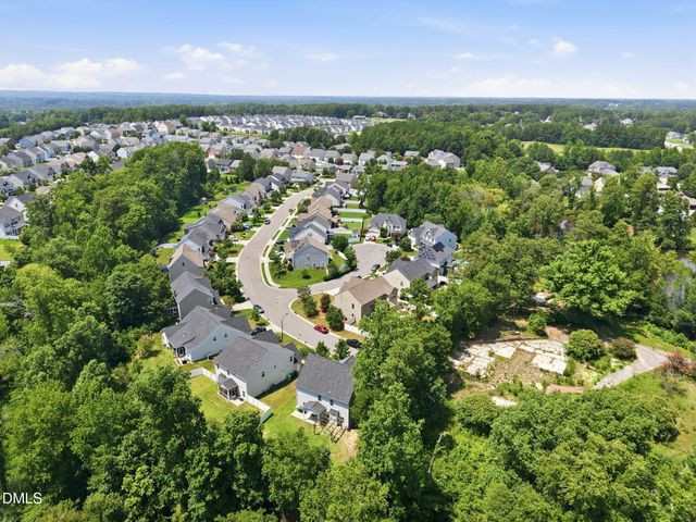 3401 Grosbeak Way, Raleigh, NC 27616