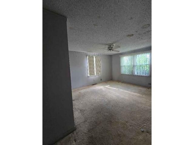 11405 E 83rd Street, Raytown, MO 64138
