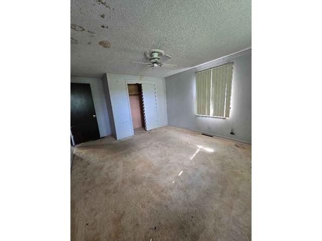 11405 E 83rd Street, Raytown, MO 64138
