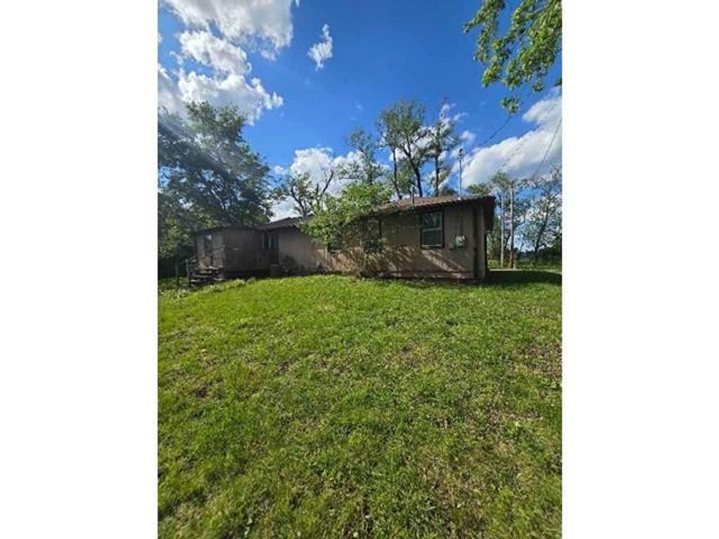 11405 E 83rd Street, Raytown, MO 64138
