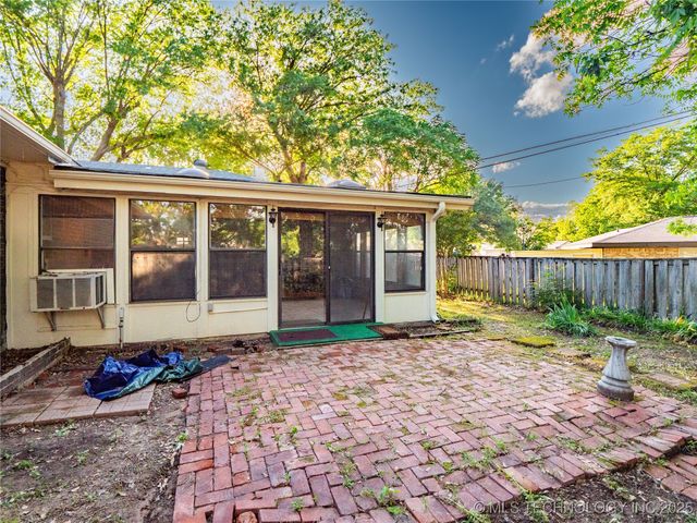 1708 Louise, Mcalester, OK 74501