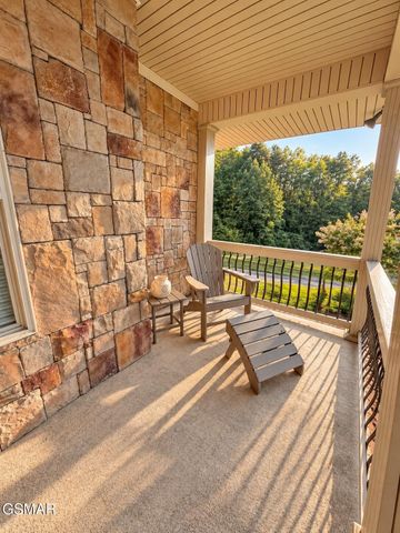 1452 Landmark Boulevard, Sevierville, TN 37862