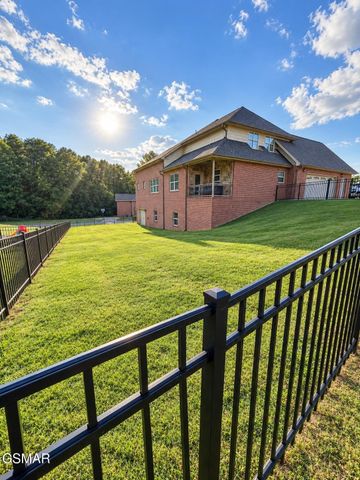 1452 Landmark Boulevard, Sevierville, TN 37862
