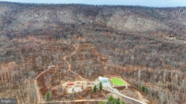 BONAVENTURE WAY, Berkeley Springs, WV 25411