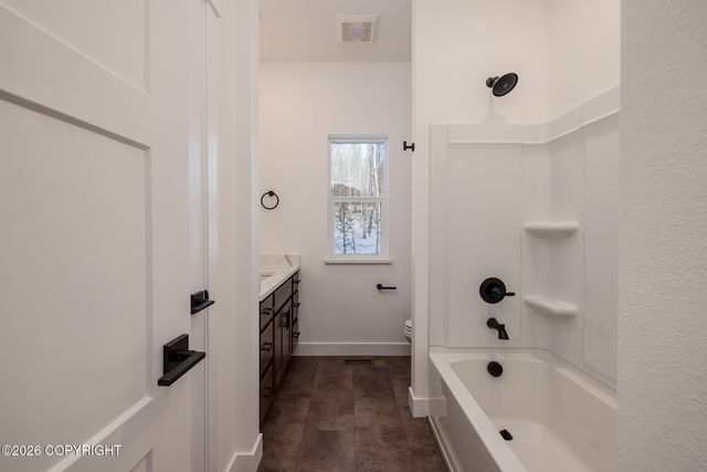 2827 N Cottage Knoll Drive, Palmer, AK 99645