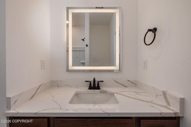 2827 N Cottage Knoll Drive, Palmer, AK 99645