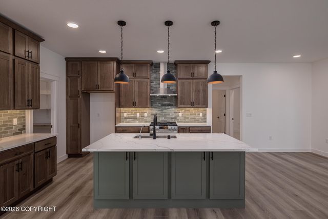 2827 N Cottage Knoll Drive, Palmer, AK 99645