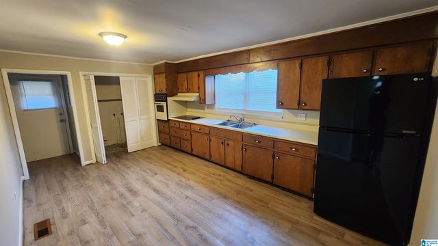 202 FAIRY AVENUE, Hueytown, AL 35023