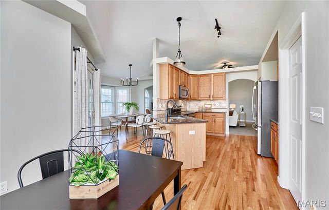 28 Jacobs Court W, St Peters, MO 63376