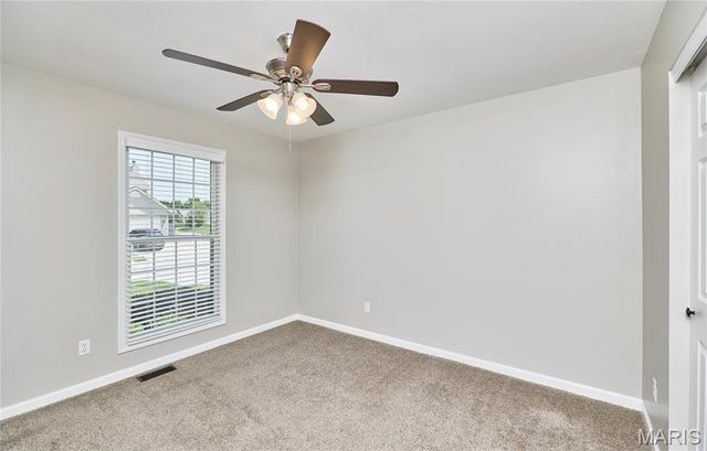 28 Jacobs Court W, St Peters, MO 63376