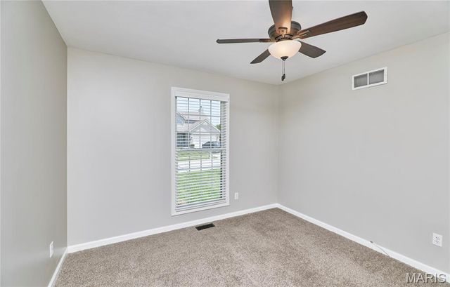 28 Jacobs Court W, St Peters, MO 63376