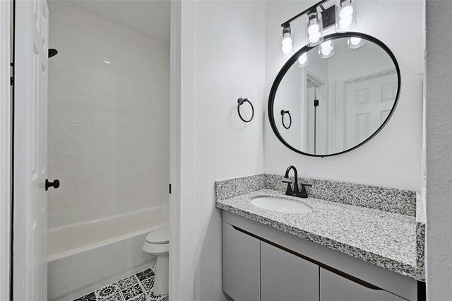 2303 Cedrick CV D, Austin, TX 78748