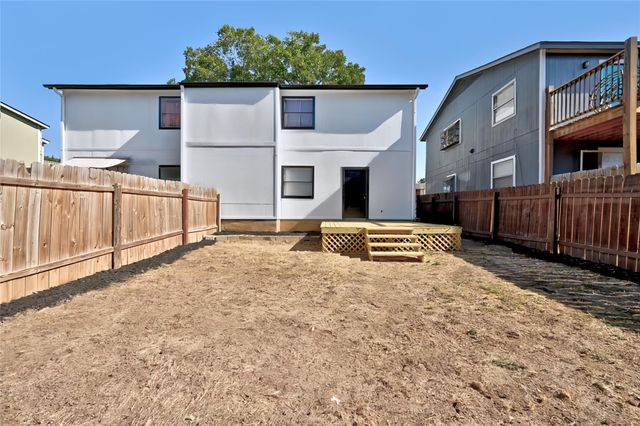 2303 Cedrick CV D, Austin, TX 78748