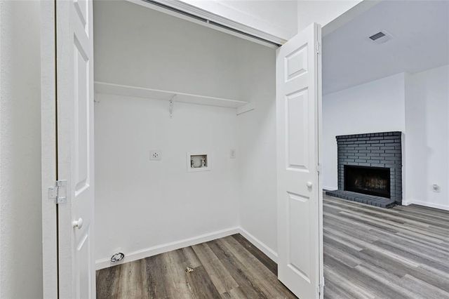 2303 Cedrick CV D, Austin, TX 78748