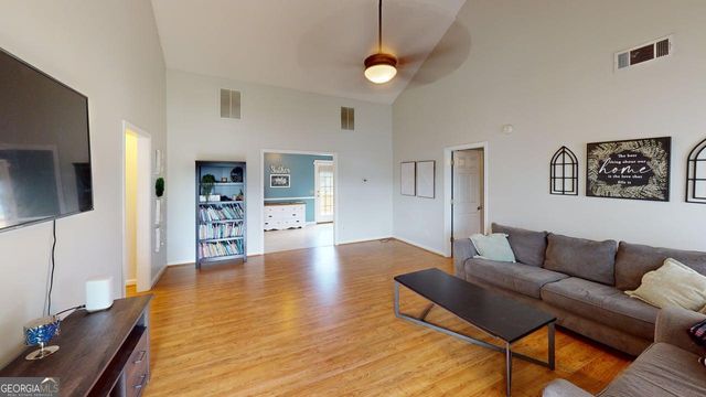 2124 Broad Street, Statham, GA 30666