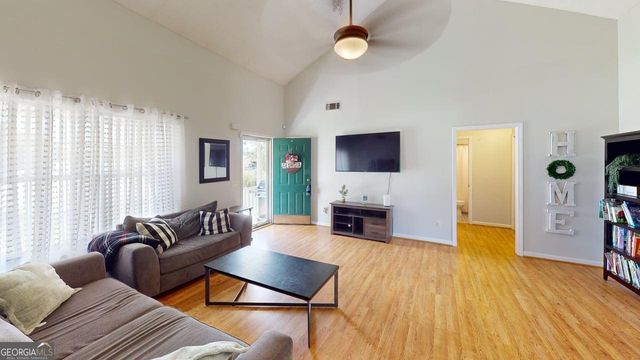 2124 Broad Street, Statham, GA 30666