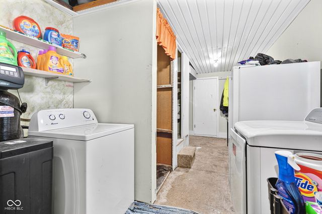 202 W Martindale Street, Kennard, IN 47351