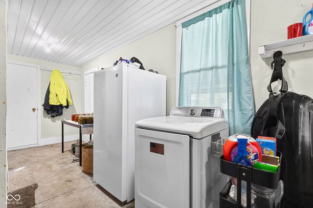 202 W Martindale Street, Kennard, IN 47351