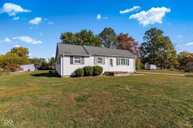 202 W Martindale Street, Kennard, IN 47351