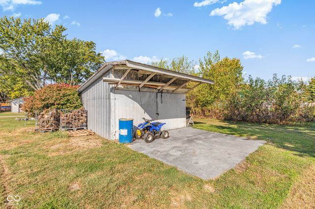 202 W Martindale Street, Kennard, IN 47351