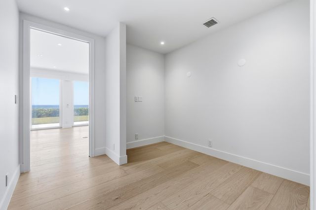 2275 S Ocean Boulevard 108s, Palm Beach, FL 33480