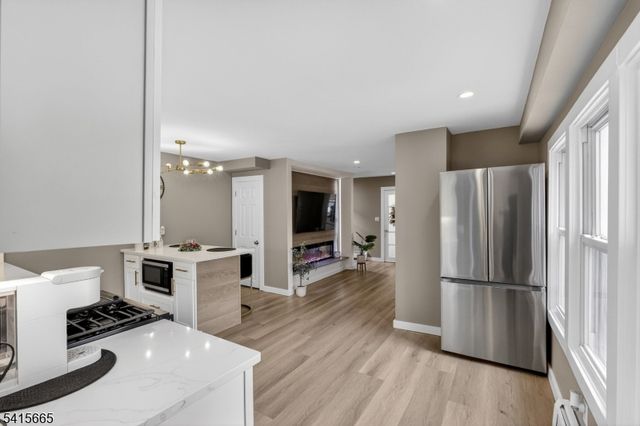 652 Harvard St, New Milford Boro, NJ 07646