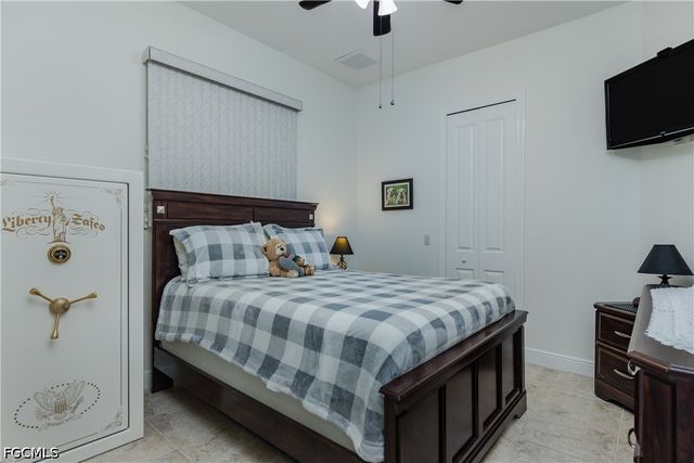1525 SW 57th TER, Cape Coral, FL 33914